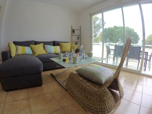 Apartment Domaine Sainte-Maxime Park - Voller Süden by Interhome