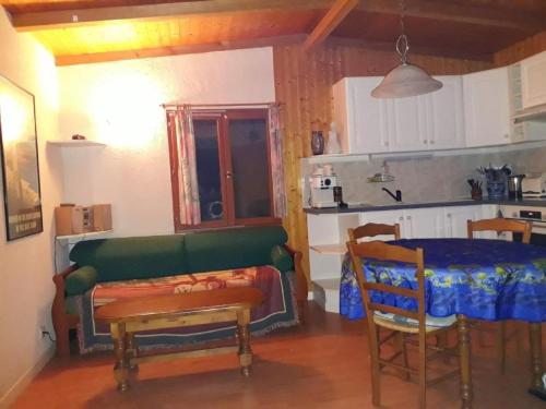 Holiday Home Jolie by Interhome