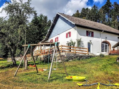 Holiday Home Le Pré des Biches by Interhome