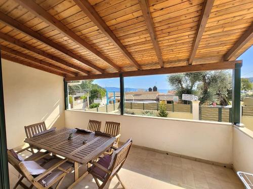 Holiday Home Gemütliches Olympia Apartment mit Pool by Interhome