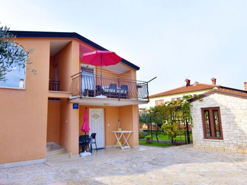Apartment ALEX 2 KAT by Interhome