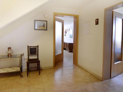 Apartment Geräumige Kellerwohnung in der Nähe von Umag by Interhome