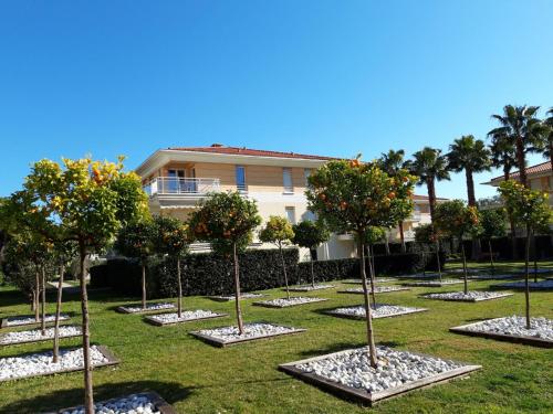Apartment Die Gärten von Antibes by Interhome
