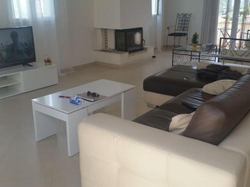 Holiday Home Die Sonne der Côte d'Azur by Interhome