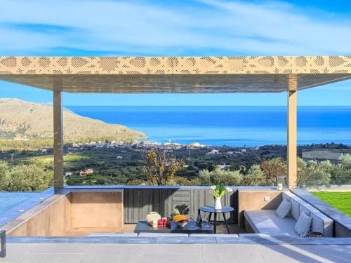 Holiday Home in Georgioupoli mit Privatem Pool by Interhome