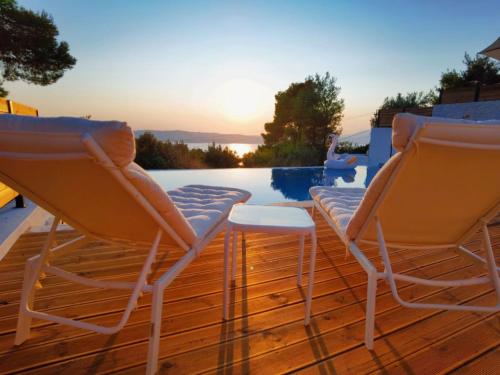 Holiday Home Villen mit privaten Pools und Meerblick Skiathos by Interhome