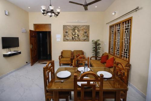 Sri Apartment 2BHK Service Apartment Pondicherry