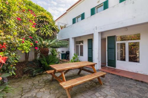 Charm House - City Center Oasis w/ Private Garden