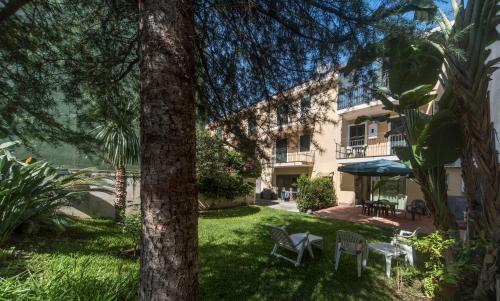 阿奇雷亞萊的住宿－卡薩凡卡扎藍綠色酒店，相簿中的一張相片