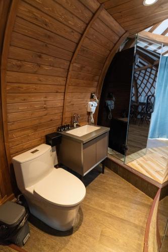 Svetainės erdvė apgyvendinimo įstaigoje Imperial Mount Resort