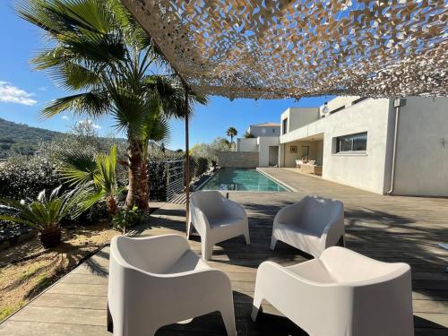 La Villa K, plage du Ruppione