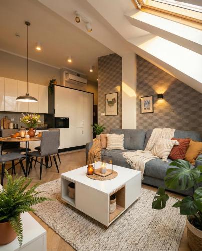 City Lights Topolowa 8