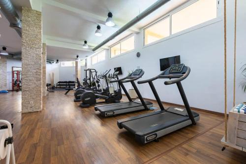 Charming Apt in Aloha Hill Club with Pools & Spa