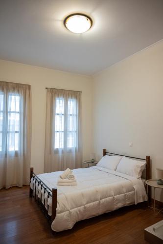 Pretty Little Studio 1 by Home Sweet Home