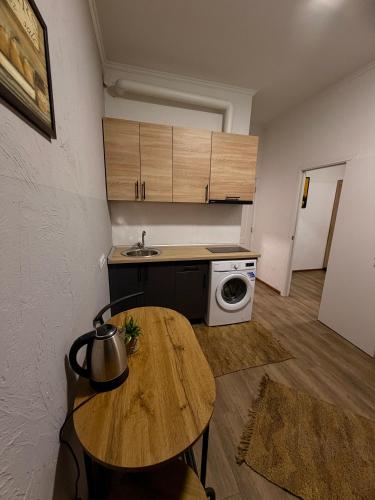 Kuhinja ili čajna kuhinja u objektu Apartament în chirie