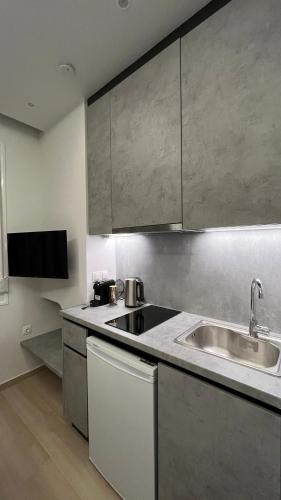 Central Athens Minimal Studio - Εrifili