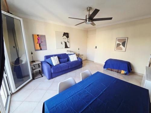 Renoir SeaSide Apartment