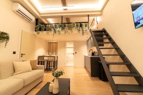Charmant Duplex Vieux Nice, proche mer, WiFi, Clim