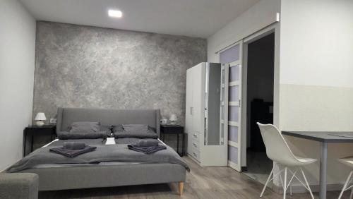 Belvárosi apartmanház 2