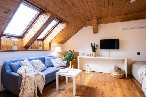 APARTMENT KLAGENFURT Landhaus Wulfenia - with Free Parking, Sauna, Smart-TV and Air Conditioning