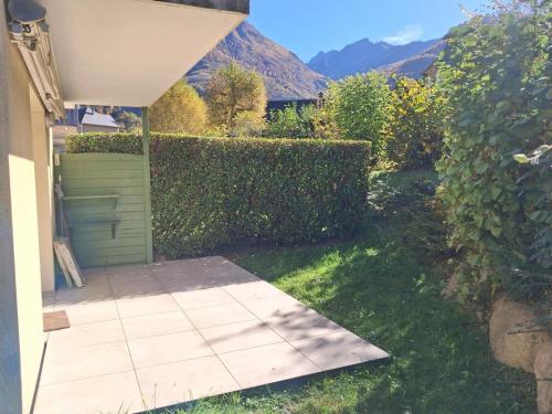 Appart' Pyrénées Nature, tout confort avec terrasse et jardinet