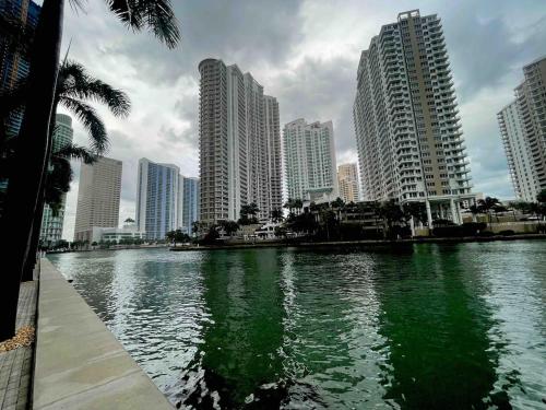 Sun&Sea IconBrickell Unit photo 30
