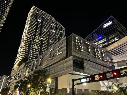 Sun&Sea IconBrickell Unit photo 29