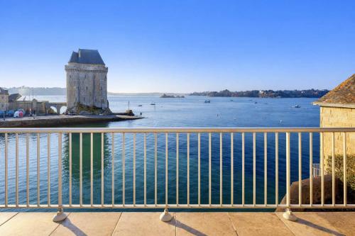 Albatros, grand duplex, 4 chambres, vue mer