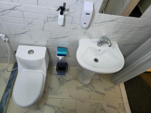 Kupaonica u objektu Petraone