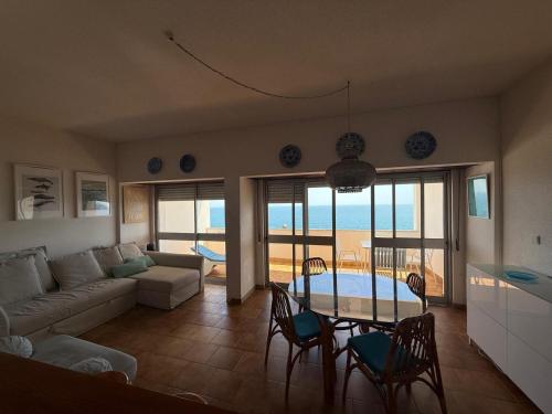 Edf Rocha Praia mar