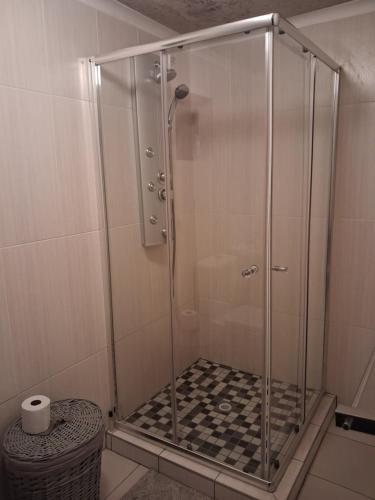 Bany a Lake view 1BR Haven