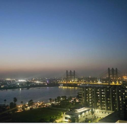 Amazing apartment Nile and garden view overlooking Nasser Institute gardens شقة فاخرة بإطلالة مميزة على النيل و علي حدائق معهد ناصر