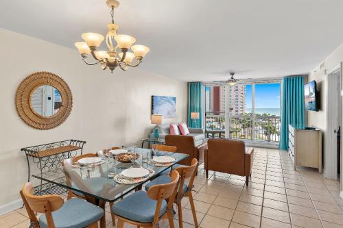 2 Bedroom Newly Remodeled Beachfront Condo, Destin photo 22