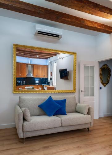 Ramblas Waterfront Stay