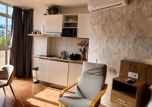 Sea & Palm Apartment