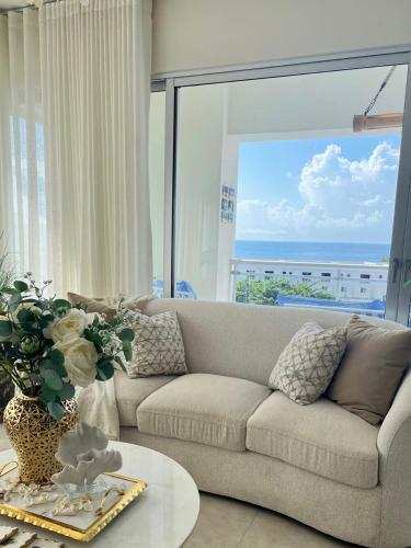 Majestic 2Bd Ocean view Apartment Boca Del Mar III
