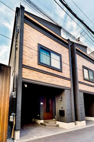 J-BASE LITTLE VEGAS Imasazato-Garage included-3-bedroom, sleeps 8-With an elevator