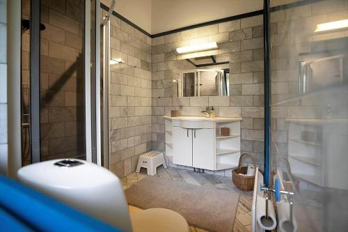 a bathroom with a sink and a mirror at 11136-Nykobing-Sj-Vindingsvej-2 in Nykøbing Sjælland