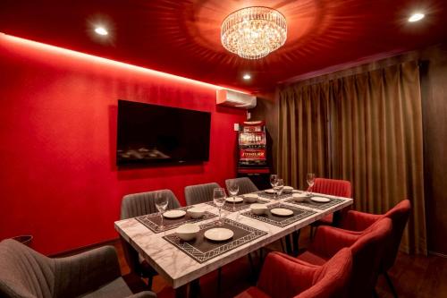 J-BASE LITTLE VEGAS Imasazato-Garage included-3-bedroom, sleeps 8-With an elevator
