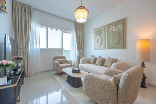 Modern 2BR Oasis - Family Elegant Luxe Escape