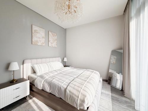 1BR - Peninsula One