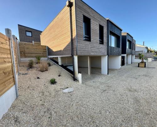 Lodges des Pontons - Cap Est - vue mer