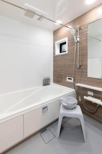 J-BASE BRICKS Osaka Imazato-Garage included-3-bedroom, sleeps 8-With an elevator