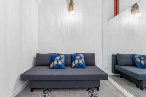 Gaston de St-Paul - Alma Marceau 2bdr by B'Your Home