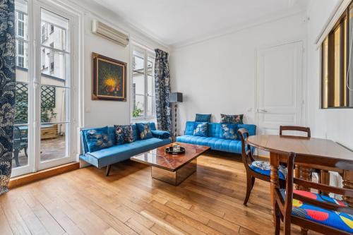 Gaston de St-Paul - Alma Marceau 2bdr by B'Your Home