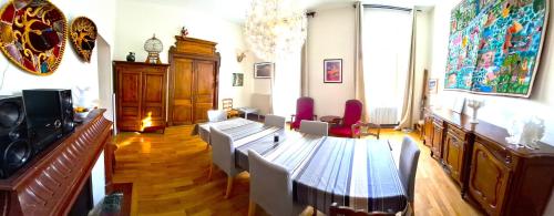Zona d'estar a VILLA SEQUOIA