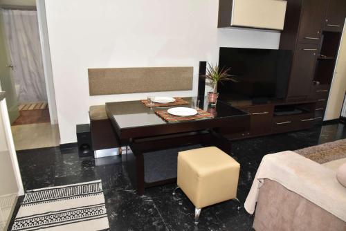 Your Ideal Retreat in the Heart of Kallithea