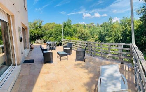 Ecrin d'Azur Proche Biot & Sophia Antipolis