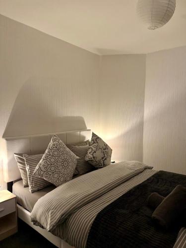 Contractor & Family Sleeps 5 Bham HS2 Parking for 3 photo 26