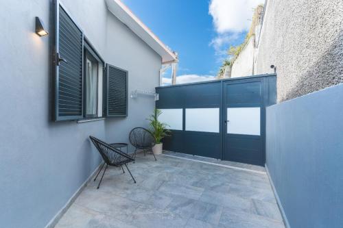 Breeze House 2 by AH